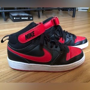 Nike Court Borough Mid 2 Kids size 5.5